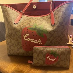 Coach Tote