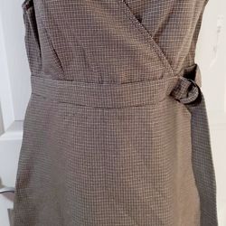 Women Dress Size 3 NWT.
