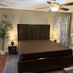 CITY FURNITURE KING BED HEAD FRAME & DRESSER SET 
