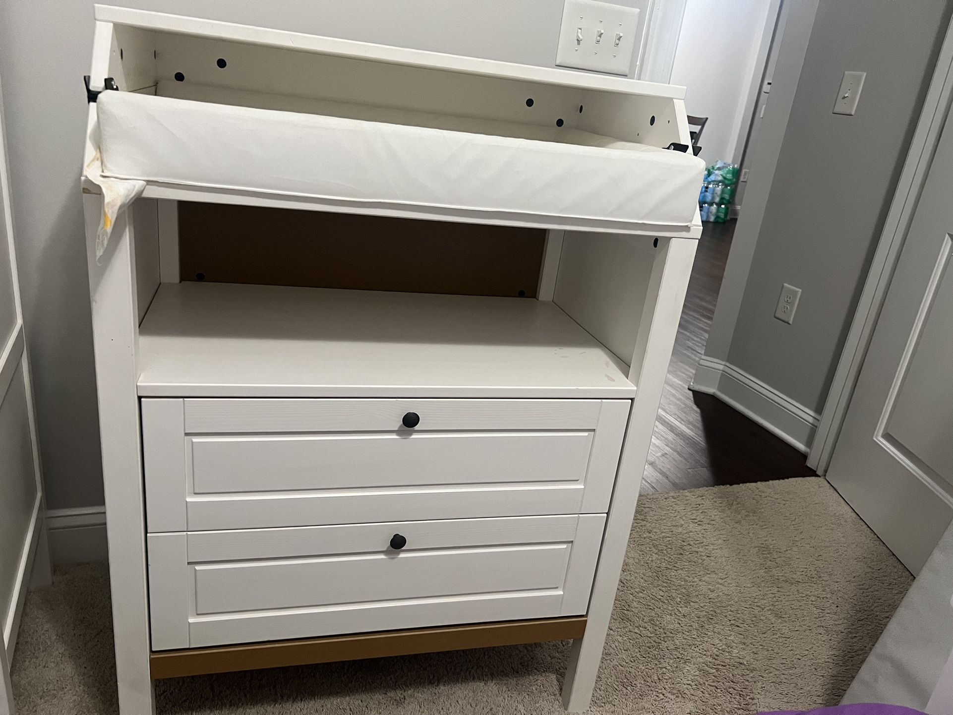 Baby Changing Table With Changing Pad