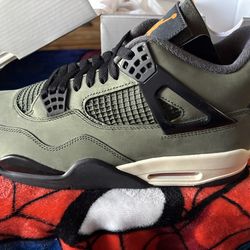 Jordan 4 Retro OG SP Undefeated 2025 size 11.5