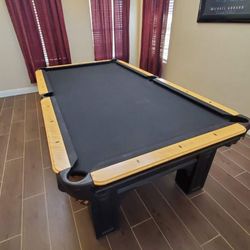 Olhausen pool table