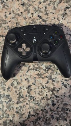 Thrustmaster ESWAP X PRO Controller, NXG Mini Sticks, Can Remap (XBOX & PC)