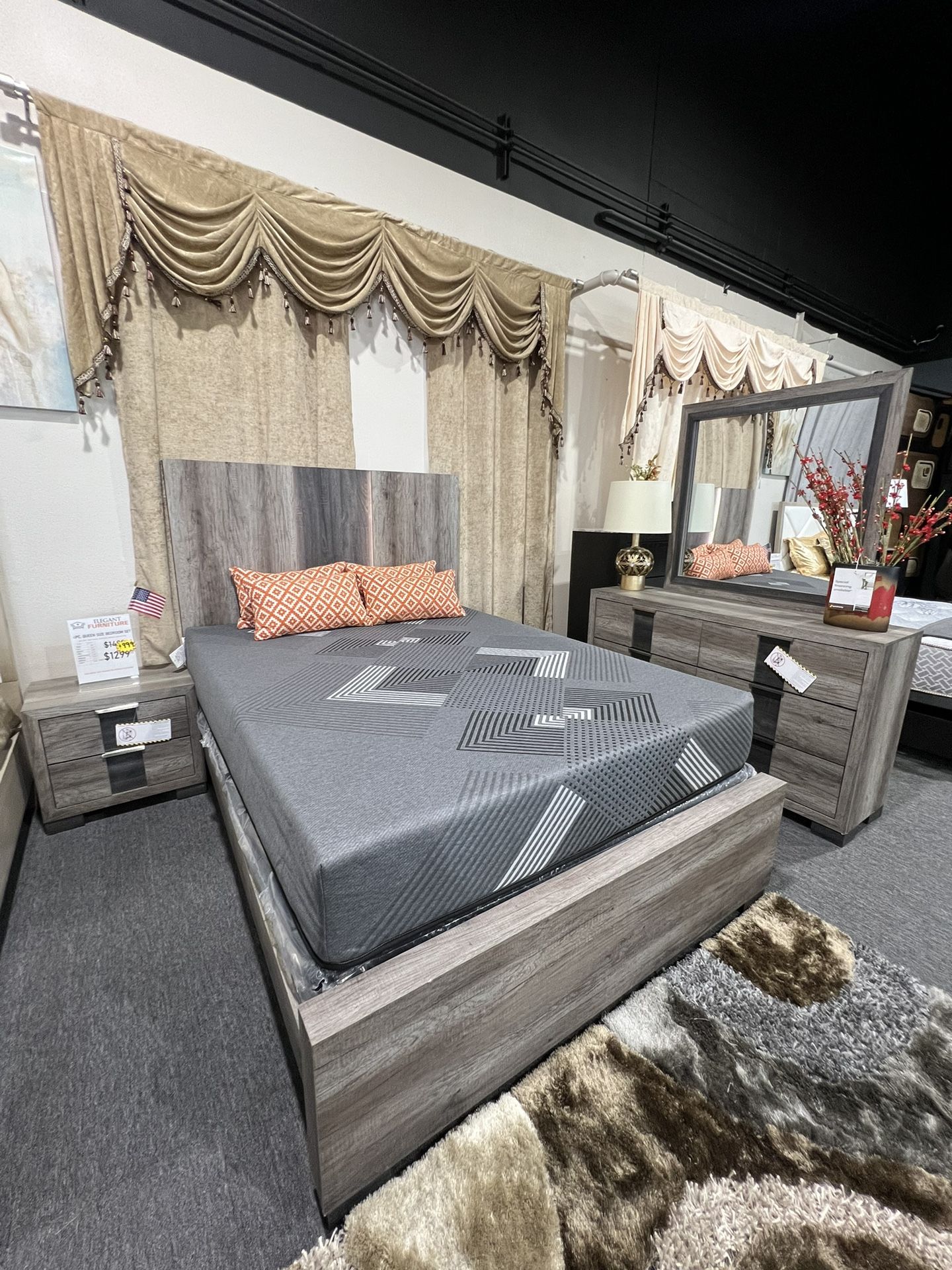 4 Pc Queen Bedroom Set