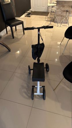 Knee Scooter