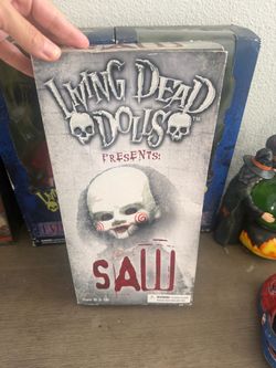 Living dead dolls