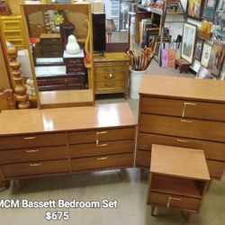 MCM Bassett Bedroom Set 