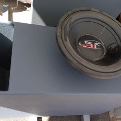 Rockford Fosgate Subwoofer In Custom Ported Enclosure- See Pictures 