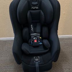 Nuna Rava Car Seat