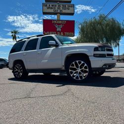 22x9 6x139 Snowflake Wheels And Tires 33/1250/22 Aplus MT