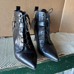 Women’s Designer Boots & shoes - Coach, Manolo Blank, Tory Burch, Michael Kors -$15