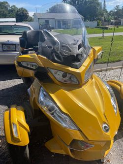 2013 Can-Am Spyder  BRP Three-Wheel Motorcycle