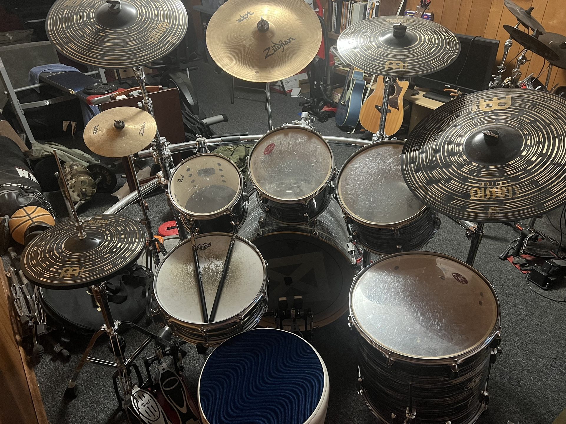 Full Pearl Drum Set