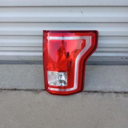 15 To 17 Tail Light Ford 150 Passenger 