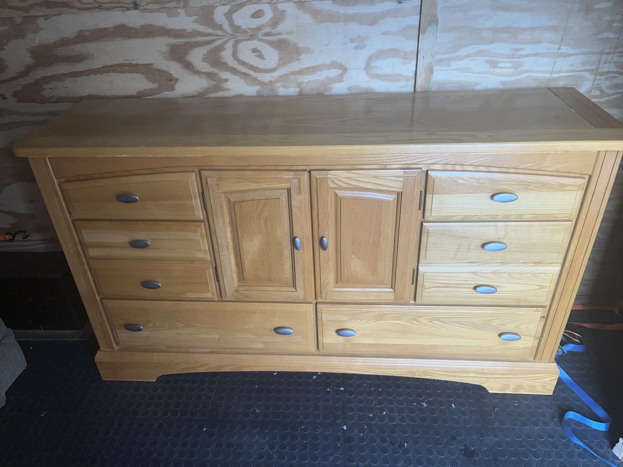 Dresser with mirror one nightstand