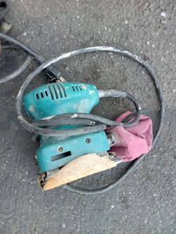 MAKITA SANDER