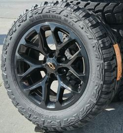 20” Chevy Silverado GMC Sierra Replica Wheels & Tires Off-Road Tahoe Yukon Escalade Suburban Rines Y