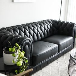 FREE DELIVERY 🖤 Black Leather Chesterfield Tufted Mid Century Modern Sofa Couch Classic