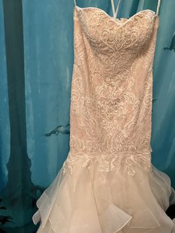 Wedding Dress Size 12 With Veil Thumbnail