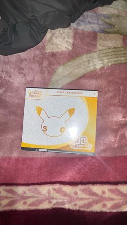 Pokémon TCG 30th Celebration Elite Trainer Box