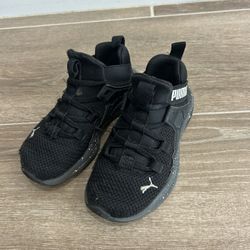 Boys Puma Shoes Size 11