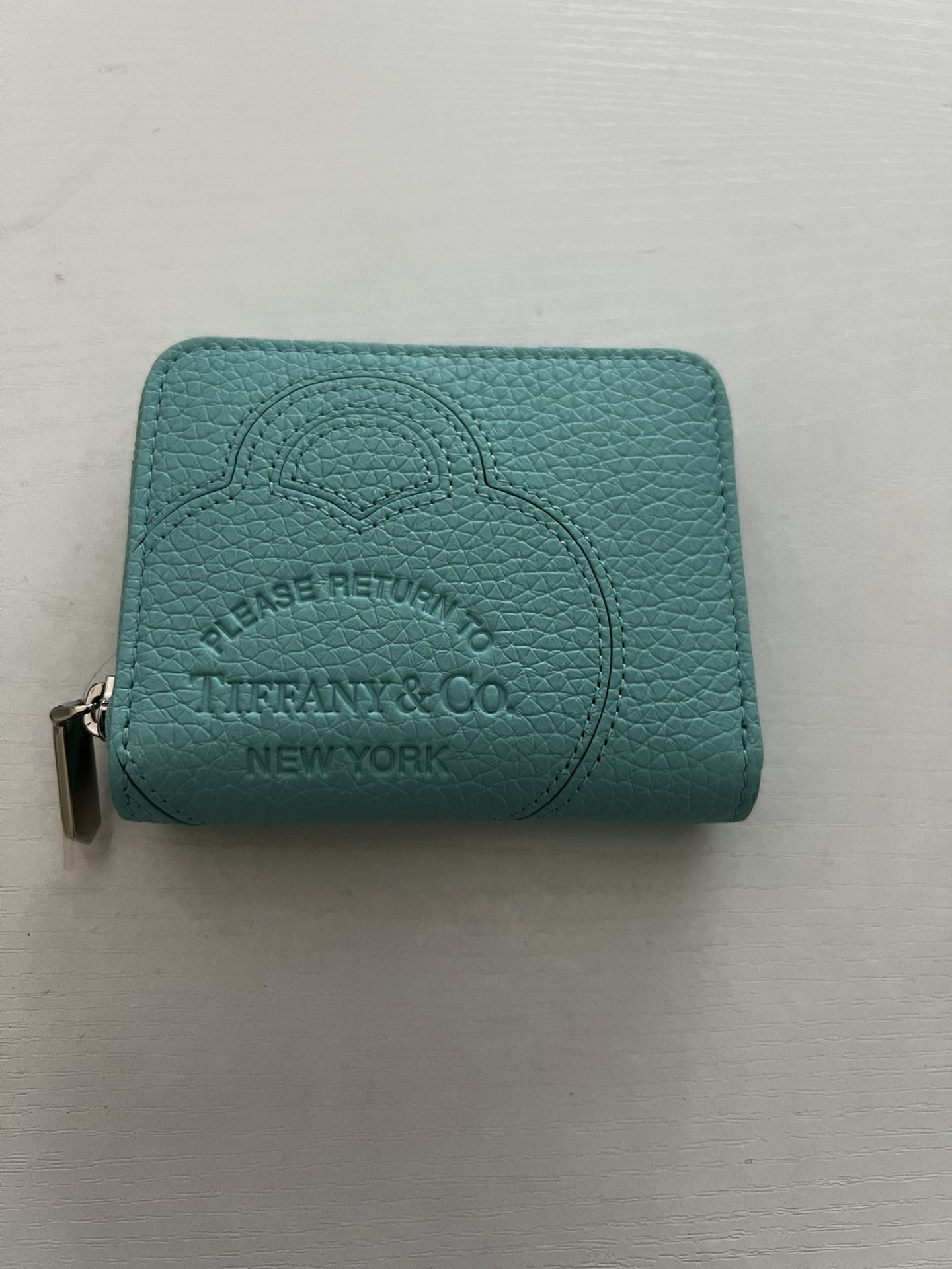 Return to Tiffany™ Small Zip Wallet Tiffany Blue Leather Stylish RARE Grace