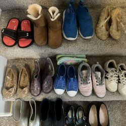 Shoes For 4T-5T Girl. 