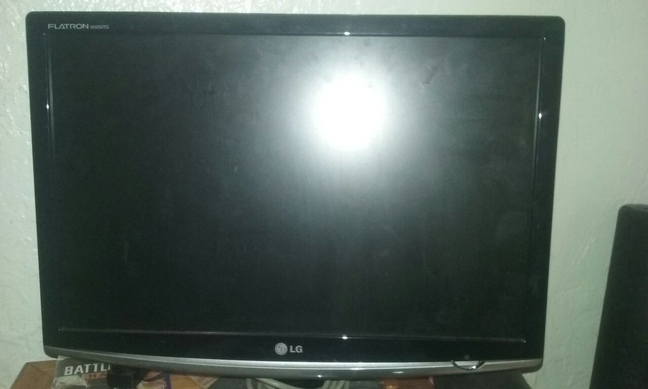 LG 22" monitor