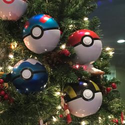 Pokemon Pokeball Ornaments