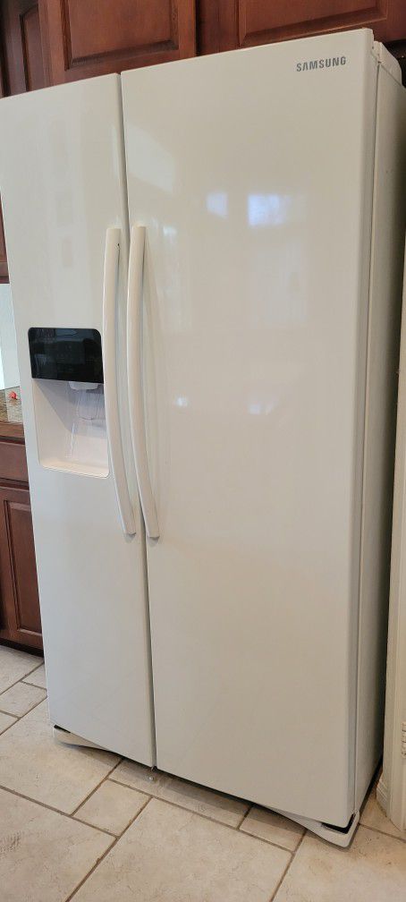 Used Samsung Refrigerator 