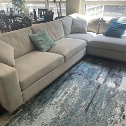 Couch - thomasville artesia fabric sectional 