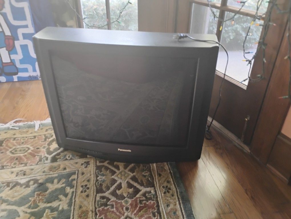 Panasonic 27” CRT TV – Model CT-27SF25H (1999) – Retro Gaming Ready