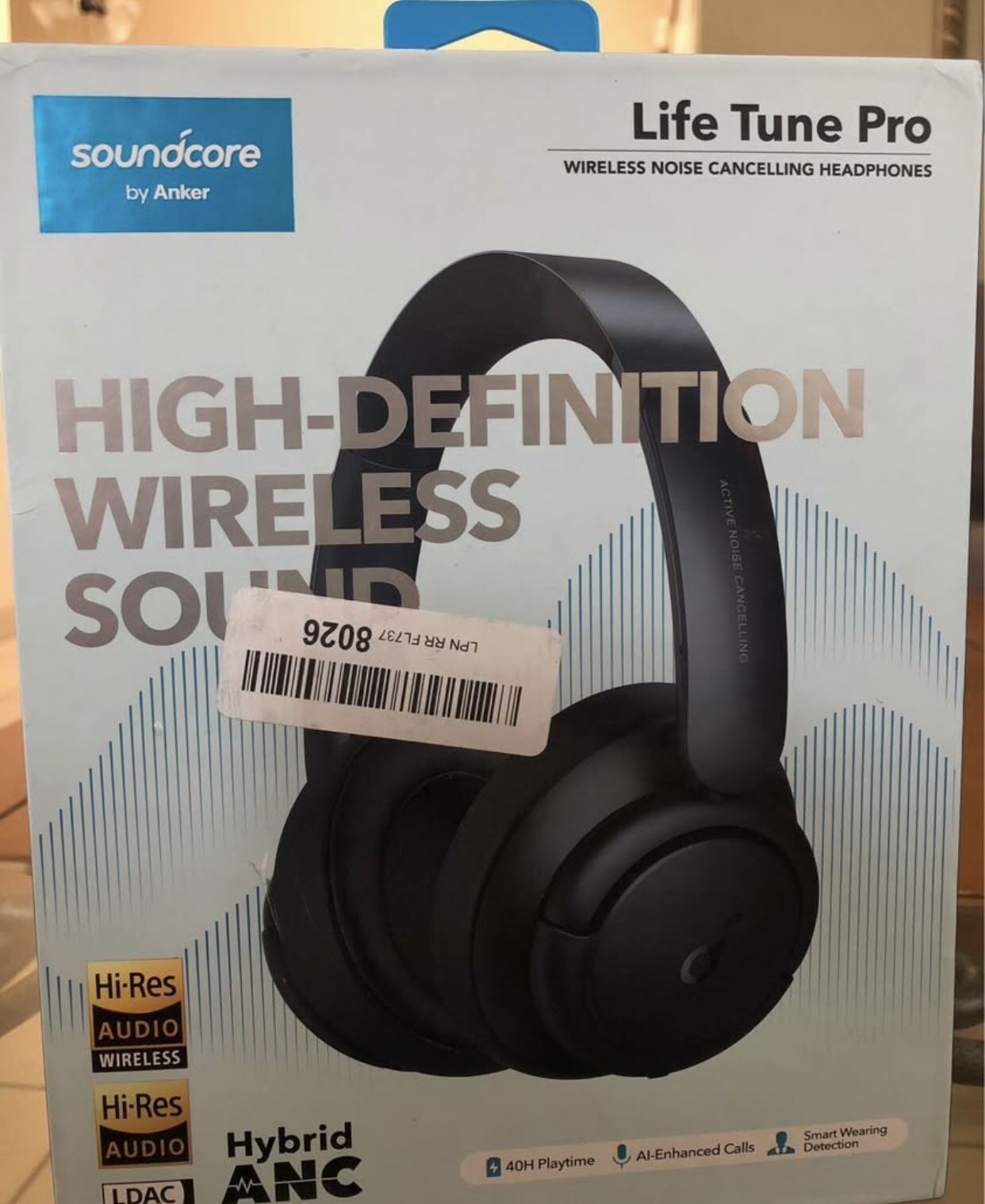 WIRELESS NOISE CANCELLING HEAD PHONES 