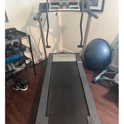 Folding Treadmill - Electric 