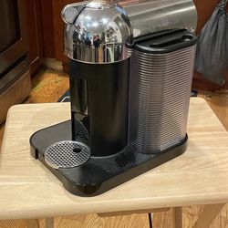 Nespresso Virtuo Chrome Espresso maker