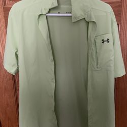 Green Under Armour short sleeve button down shirt size: small