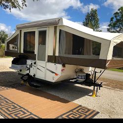 2015 Pop Up Camper Forest River Excellent Conditions Lots Up Upgrades