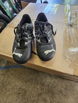 Kids Puma Soccer Cleats
