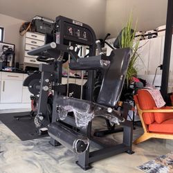 Leg extension / Hamstring Curl Machine Brand new in the box ✅📦