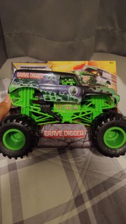 Grave Digger Monster Truck 1:24