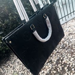 Men And Woman’s Wallet 