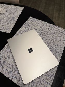 Microsoft Surface Laptop 7th Edition