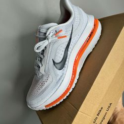 Nike Zoom Pegasus Sz 9 Men & 10.5 Women 