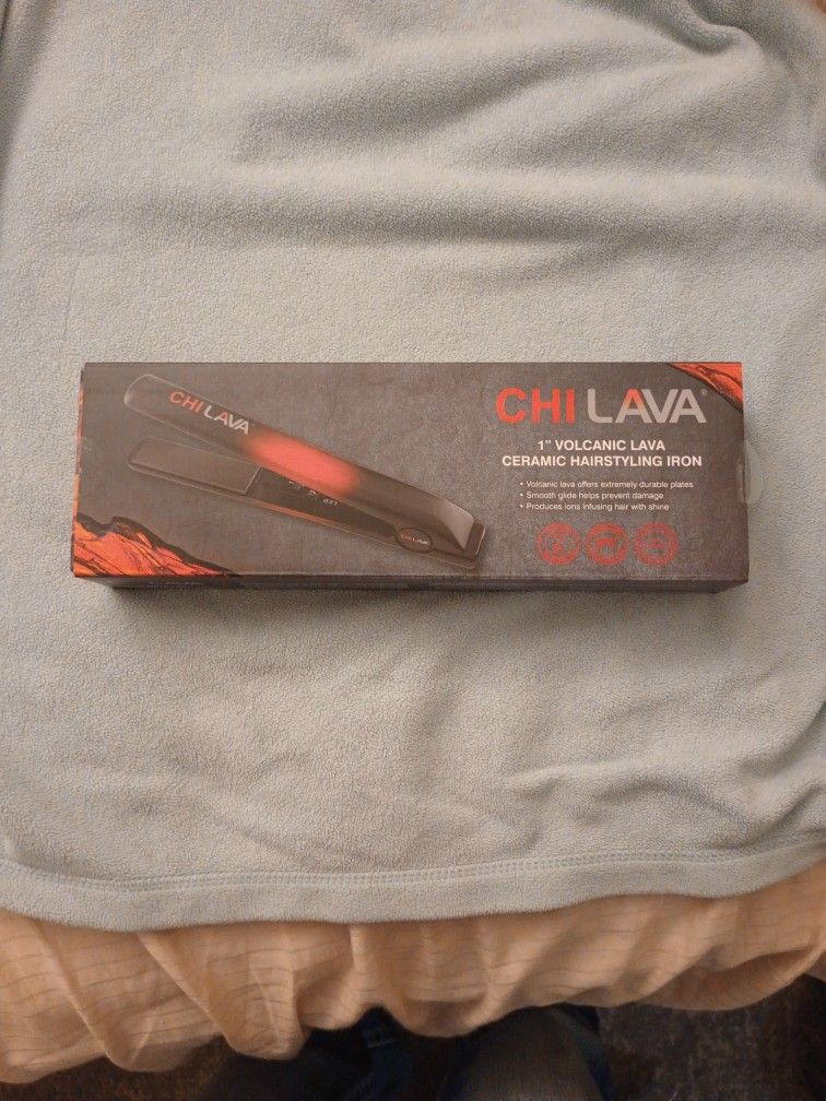 CHI LAVA CERAMIC HAIRSTYLING IRON