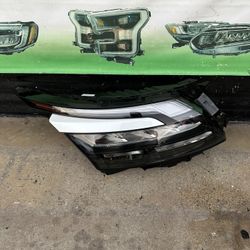 2022-2025 Nissan Pathfinder Headlight Oem 