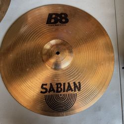 Cymbals Meinl , Aax Sabian , A Custom Zildjian
