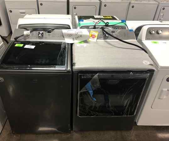 Maytag Top Load Washer/Dryer Set M6ED