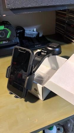 Cell phone holder for car
