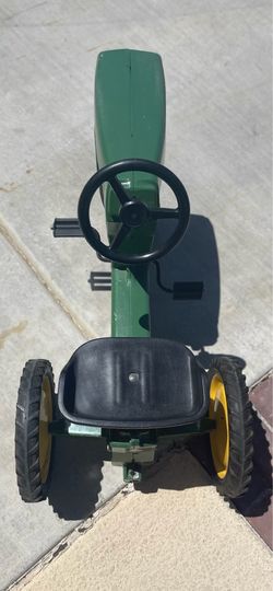 Vintage John Deere Metal Pedal Kids Tracror