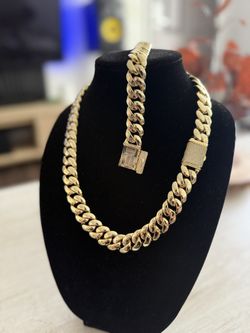 SILVER BASE • 14K GOLD BOND • LIFETIME WARRANTY 